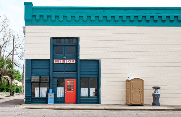 Affordable portable toilet rental in Charter Oak, CA